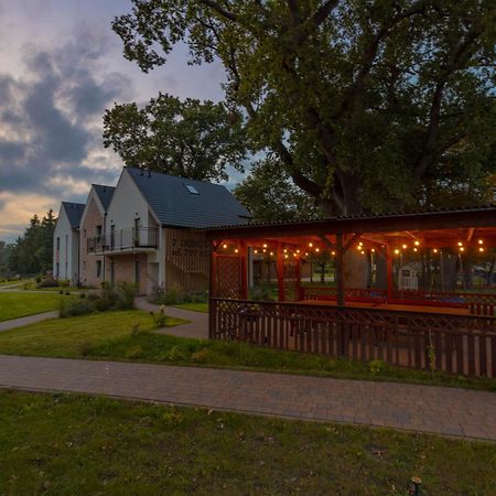Apartamenty 7 Debow Pleśna Exteriör bild