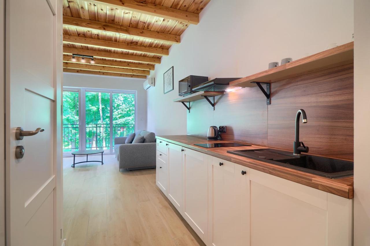 Apartamenty 7 Debow Pleśna Exteriör bild