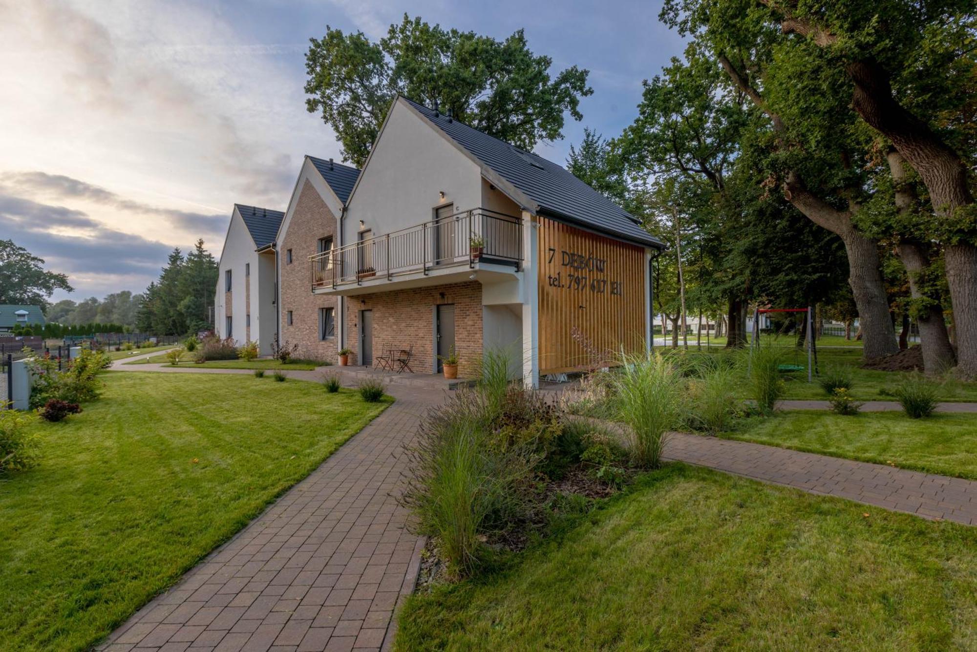 Apartamenty 7 Debow Nad Morzem Pleśna Exteriör bild